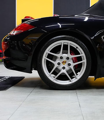 Polishing services at Safalux Auto Care ensuring your car looks brand new
Wheel restoration and repair services to keep your wheels in top condition at Safalux Auto Care